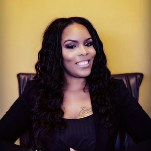 Meet your Posher, Kimberly